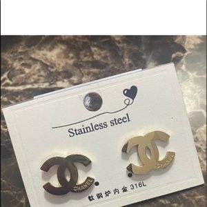 CC none fading stainless steel stud earrings